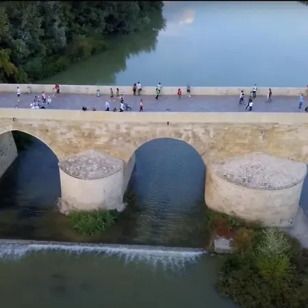 Corduba アパート *